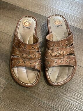 Earth Spirit Brown Leather Slide Sandals with Stud Detail